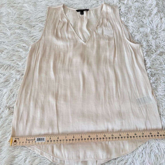 Banana republic size medium. - Picture 15 of 16
